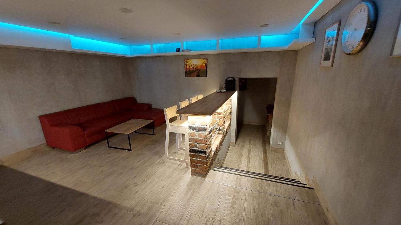 Fun And Chill Patalpu Ir Pirties Nuoma Apartment Вилнюс Екстериор снимка